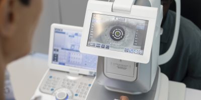 doctor-preparing-ophthalmologist-s-office